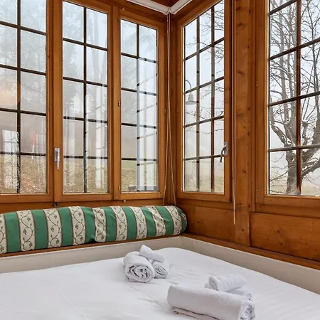 Apartment De Famille A Leysin, Charme & Vue *