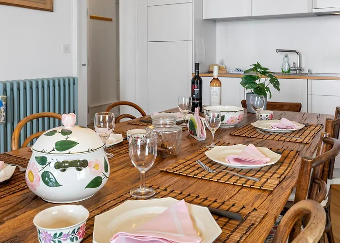 De Famille A Leysin, Charme & Vue 莱森